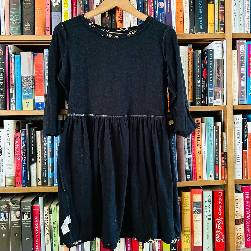 Cat&Jack Black Metallic Gold Snowflakes Holiday Winter Knit Dress, Sz 14 16 - Picture 6 of 8